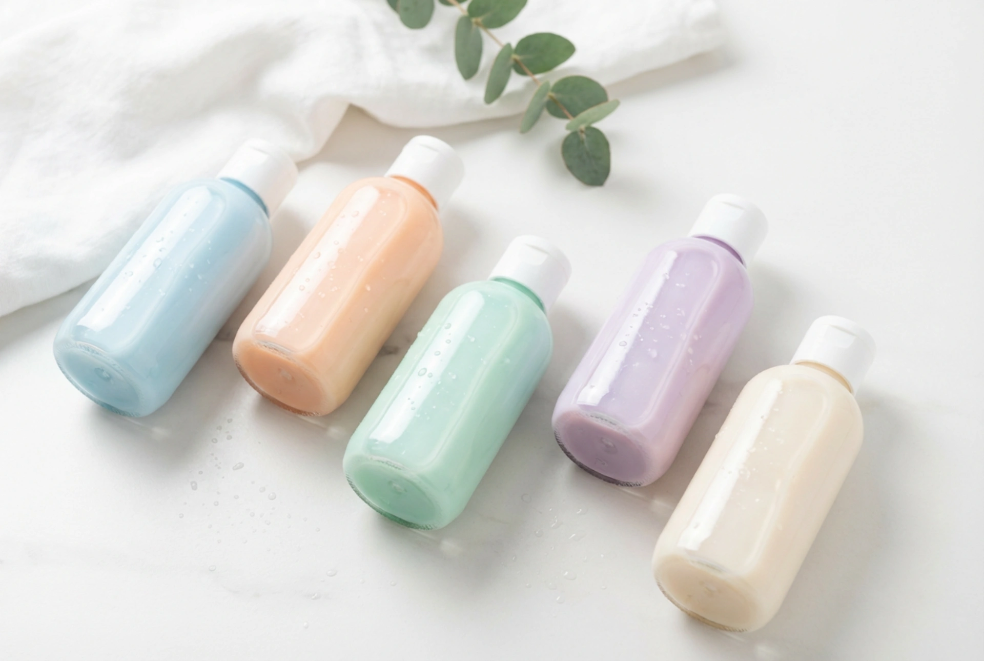 100 ml Duş Jeli: Mini Format Nasıl Seçilir ve İsraf Etmeden Nasıl Kullanılır