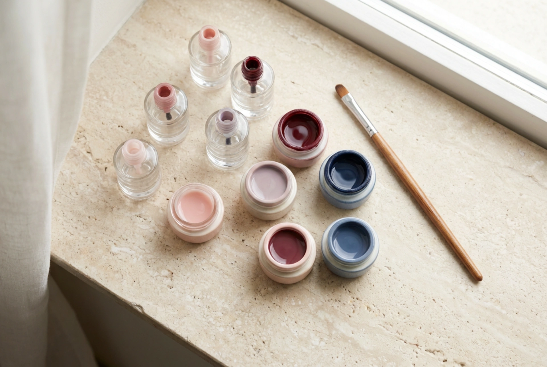 Tırnak Jeli Seti: Yoğunluk Türleri, Renkler ve Uygulamalar