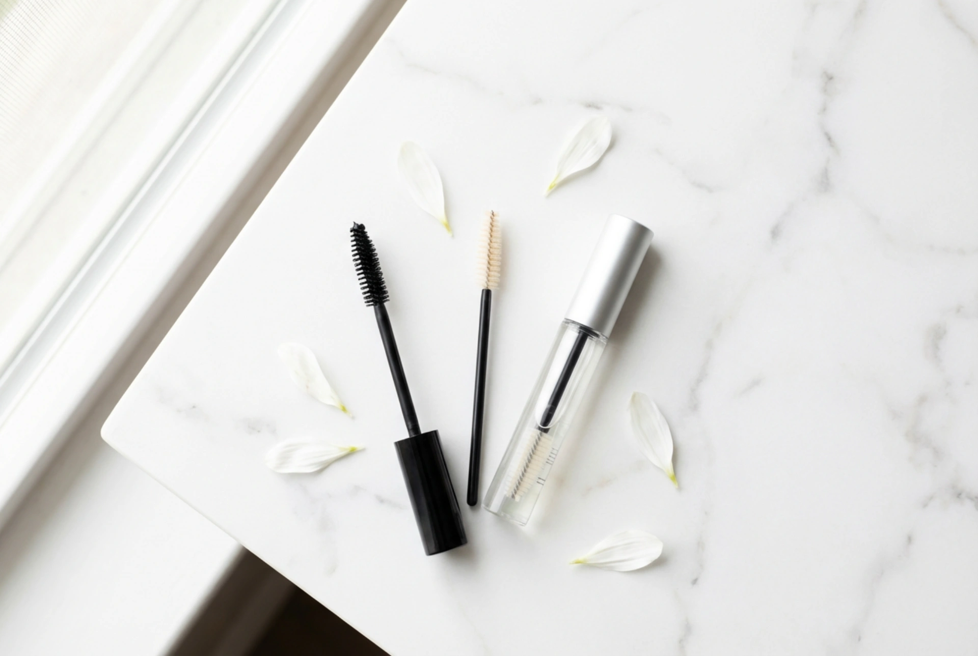 Kötü Yapılmış Kirpikler: Hızlı Düzeltmeler ve Hatalardan Kaçınma Yolları