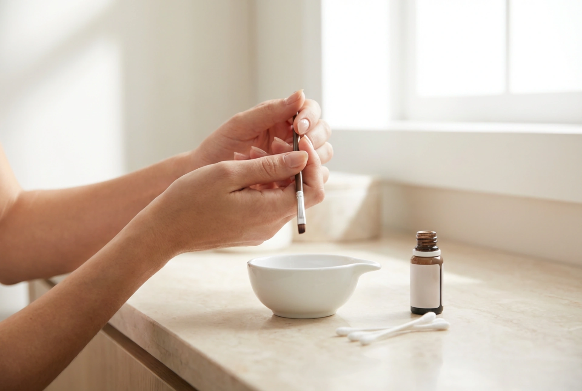 Evde Kaş Kınası: Adım Adım Kalıcı ve Lekesiz Sonuçlar